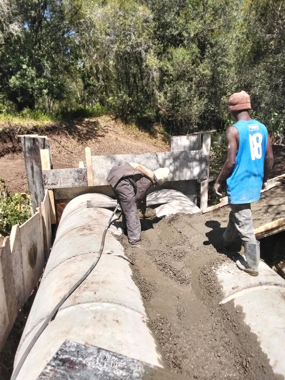 Roadside and earthmoving project execution